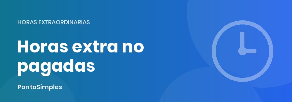 Trabajador revisando su nómina con horas extra sin abonar